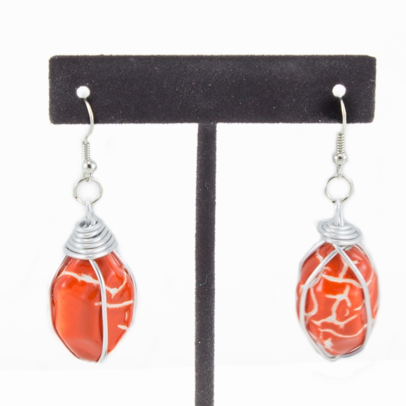 NEW! SILVER WIRE WRAPPED EARRINGS W/ ORANGE STONES - Picture 4 of 4
